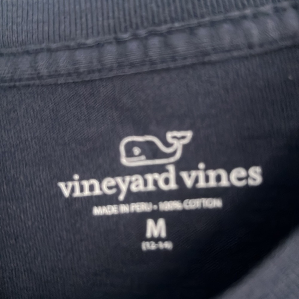 Vineyard Vines logo LS T-Shirt-Football 🏈 - Picture 4 of 5